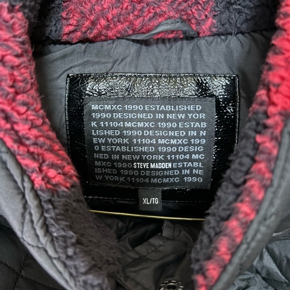 Steve Madden Red & Black Buffalo Jacket, Size XL - Picture 3 of 3